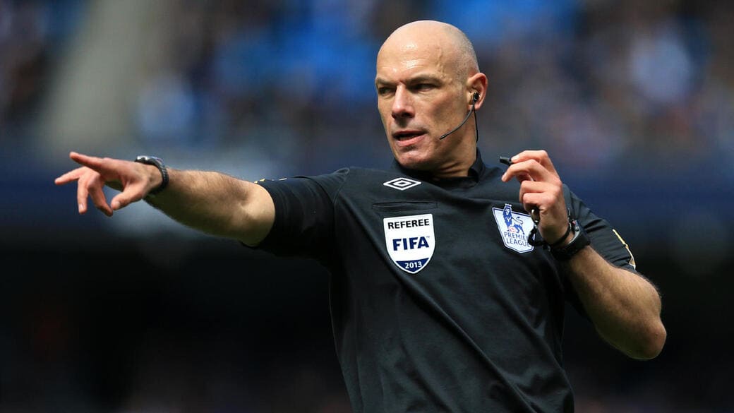 Trọng tài Howard Webb là ai? Sự nghiệp của anh ấy như một người thổi còi