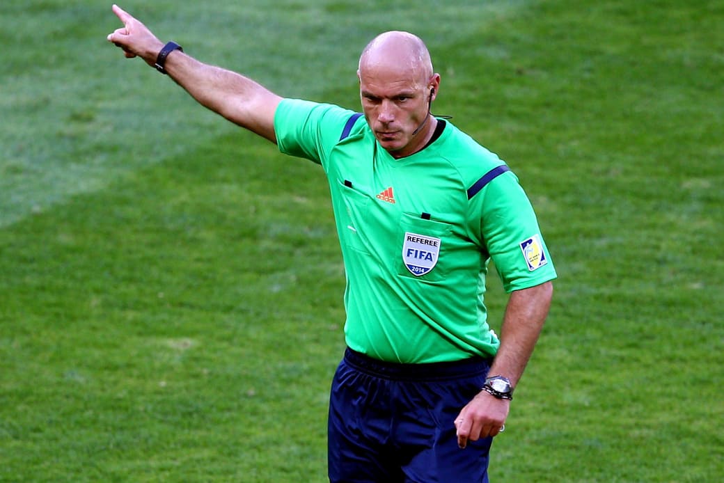 Trọng tài Howard Webb là ai? Sự nghiệp của anh ấy như một người thổi còi