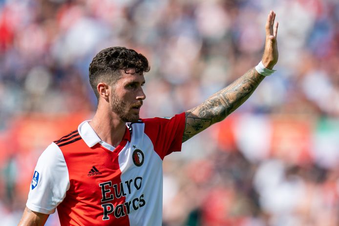 Feyenoord en Bournemouth ronden miljoenentransfer Marcos Senesi af: 'Afscheid nemen doet me veel' | Buitenlands voetbal | AD.nl