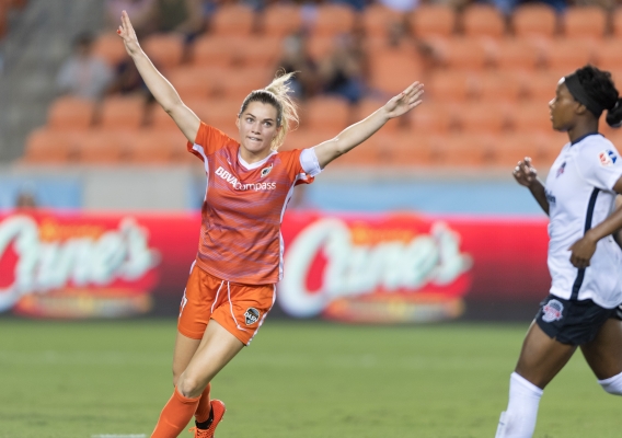 ASN article: Ohai setting ambitious goals with the Houston Dash for the 2019 NWSL season